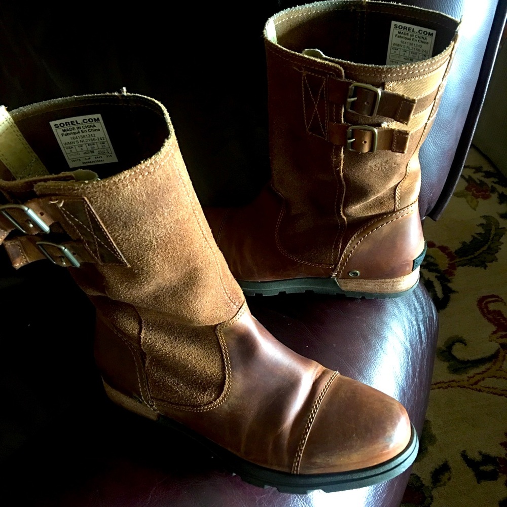 Sorel Major Pull on boots size 8